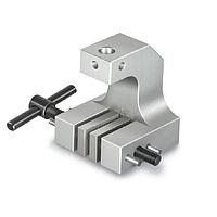 Sauter AD 9070  Screw-in tension clamp (5000N, 15mm)