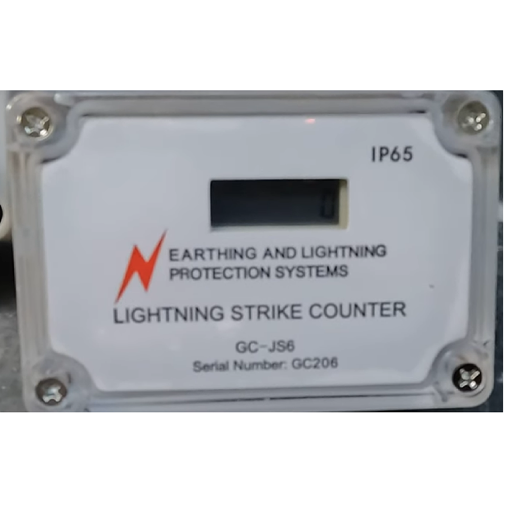 Lightning counter used in a lightning protection and grounding system
