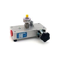 Webtec CT300R-5V-S-S-6 Turbine flow meter with conditioned output and built-in loading valve (2-80 US gpm; 6000 psi; 5V)