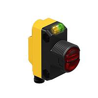 Banner Engineering QS18EN6CV45Q7 Photoelectric Sensors WORLD-BEAM QS18 Expert Series: Convergent; Focal Point: 43 mm; Input: 10-30 V dc; Output: Convergent; M8 Integral QD