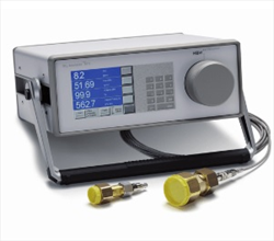 Inspection support for an SF6 gas analyzer used in electrical maintenance