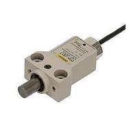 Omron Automation and Safety D5A-5210 Safety Door Key Switch PIN PLUNGER LIMIT SWITCH
