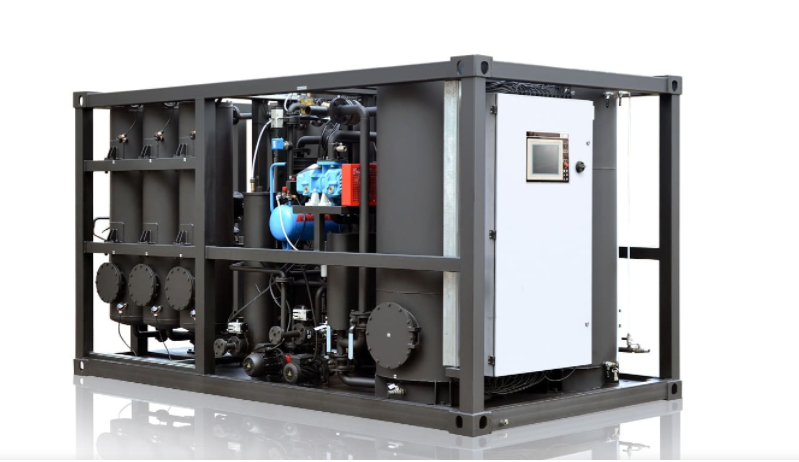 Industrial oil regeneration equipment used for restoring and processing technical oils