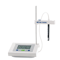 Mettler Toledo F20-Standard pH & Conductivity Meter