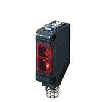 OMRON E3Z-R86 Compact Photoelectric Sensor (4000 mm, IO-Link, PNP)