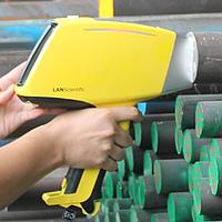 LANScientific TrueX 800 Hand-held Alloy Analyzer (25 elements)