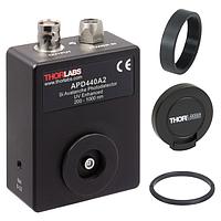 THORLABS APD440A2 Variable-Gain, Temperature-Compensated Si Avalanche Photodetectors (200-1000 nm, 8-32 / M4 Taps)